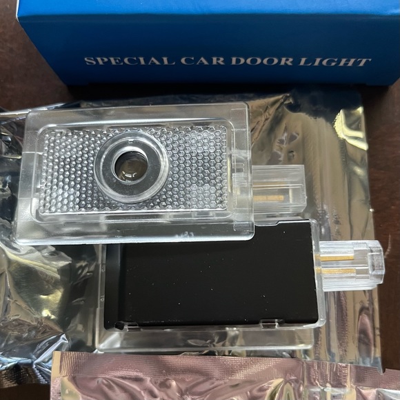 Dodge Car Accessories, keychain, door light, new - Picture 3 of 3